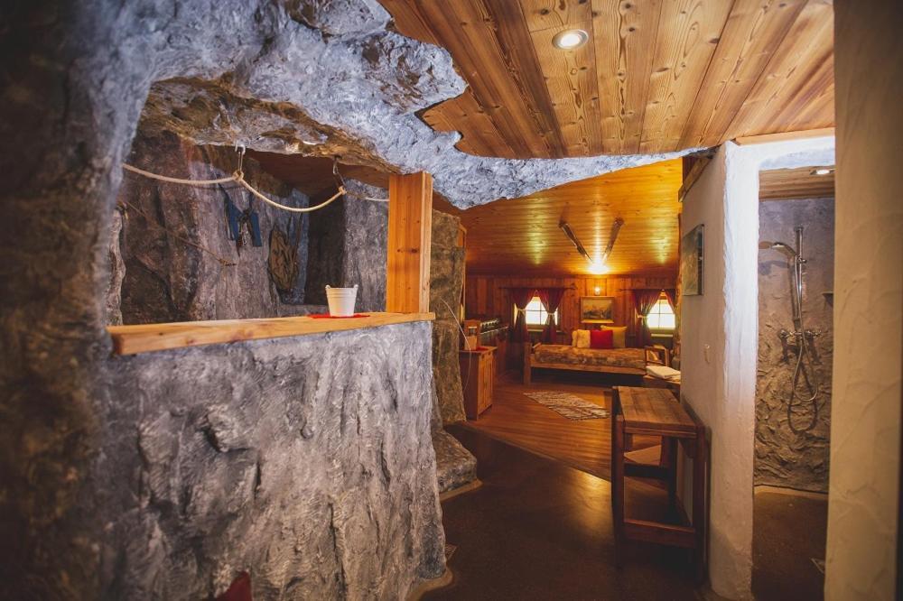 Hotel Roanwirt à Sankt Lorenzen im Murztal Extérieur photo